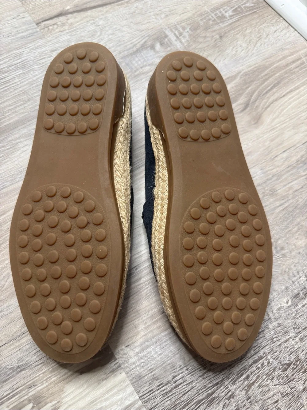 Women’s Blondo Navy Suede Espadrille Flats with Jute Platform Size 6